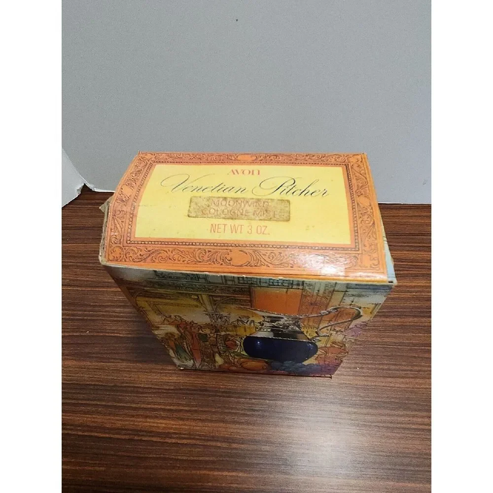 Avon Venetian pitcher blue bottle 3 oz. in Original Box‎ highly collectible